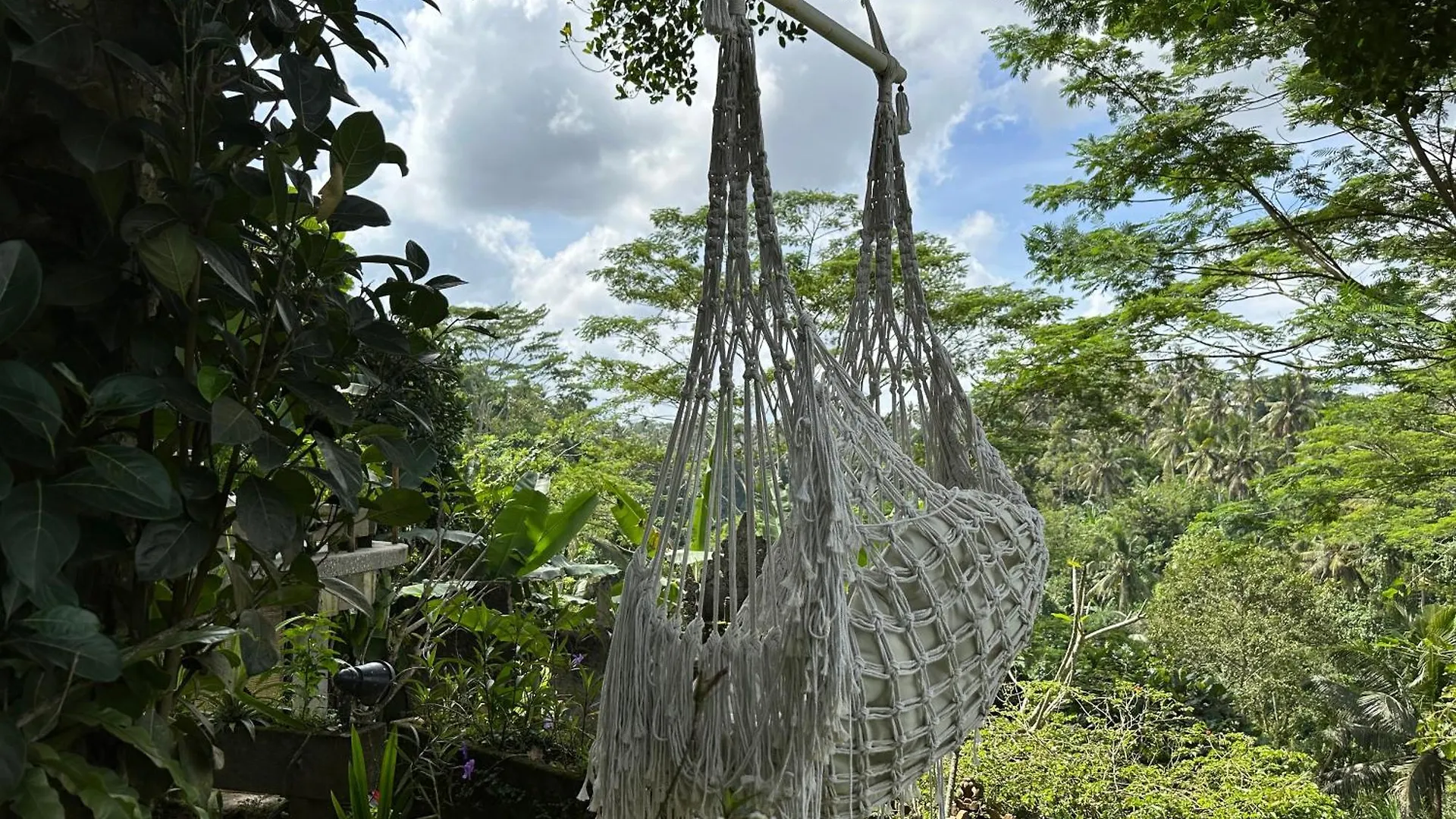 Tirta Asri Ubud Villa 4*, Ubud (Bali)