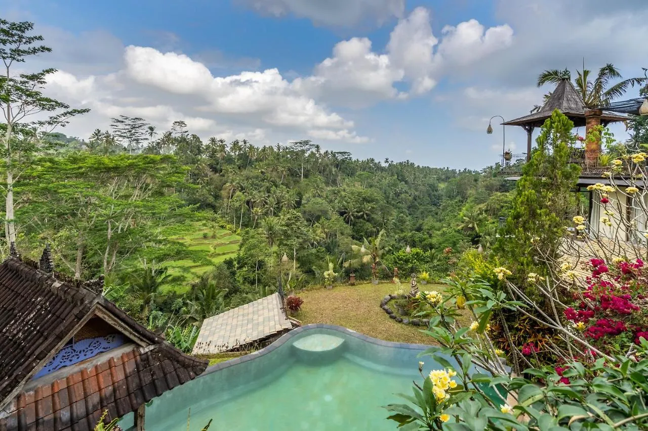 Tirta Asri Ubud Villa Holiday park